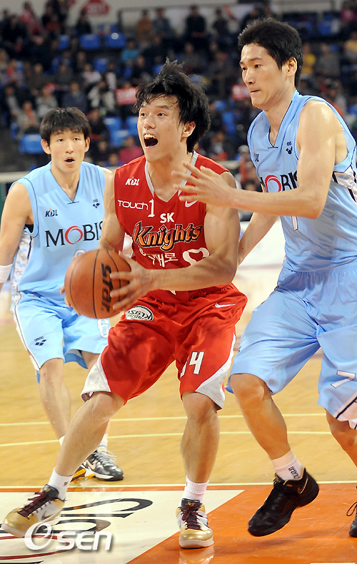 
	[����]��ȿ��,'ģ�����̶�� ������ �ʾƿ�'
