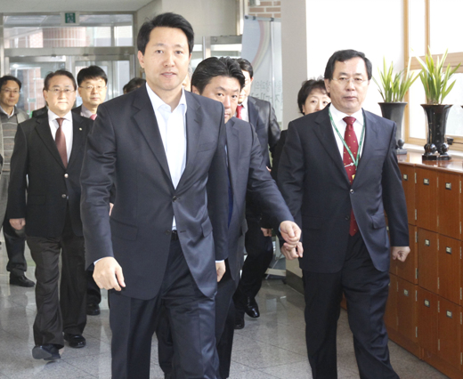 변조방지표시= Daum Cafe: 한국 네티즌본부← 작성 Netizen Photo News.