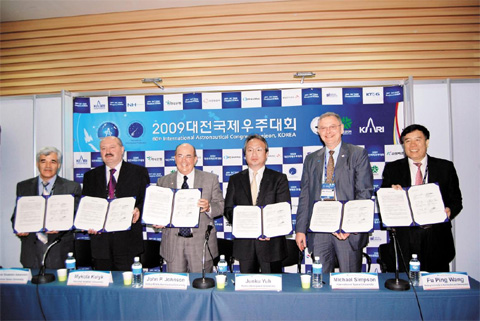 [세계로 가는 대학] 한국항공대학교_ "말로만 듣던 NASA·보잉 직접 보고 강의도 들어요"