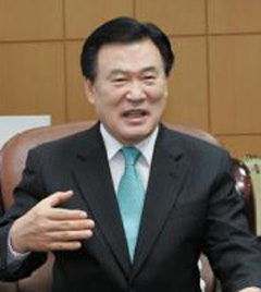 [신문은 내 친구] "NIE는 교과학습 효과 극대화"