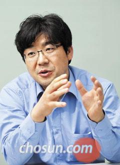 "텝스 공부하며 수능·내신도 잡아줘요" 김치삼 대치동 KNS어학원 원장