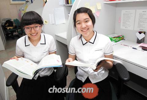 "드센 여전사? 수다·간식에 행복한 소녀랍니다"