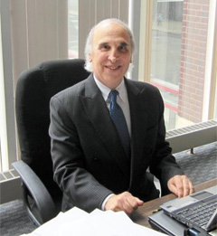 "영어·중국어 실력 함께 키우세요"