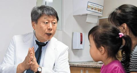 "성장부진도 질병… 조기 치료로 제때 키워야"