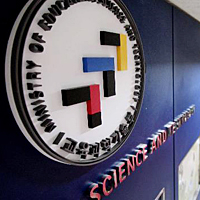 교과부, 학연교수제 도입. 대학 기술지주회사 활성화