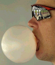 수업시간에 껌 씹으면 수학점수가 올라간다?