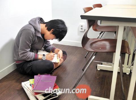  놀이의 즐거움·예절의 중요성 알려줘라