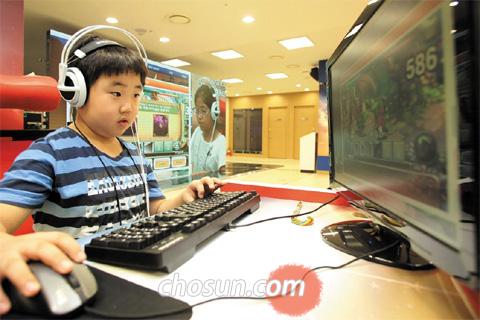 [맛공이 떴다] 영어학습 게임대회 '영어전쟁 배틀러닝' 현장
