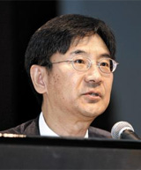 때로는 직관으로, 그러나 집요하게 파헤쳐라