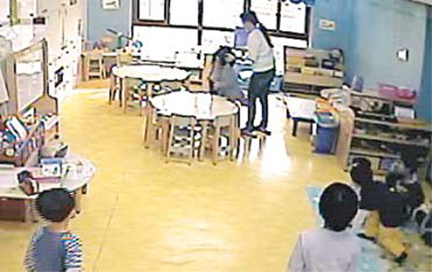 [오늘의 세상] CCTV 없는데서 4살짜리 때려… 경찰, 서울 어린이집 전면 수사