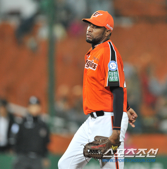 
	��ȭ�� ���� �뺴 ���� ��Ƽ��Ÿ. ���������� DB


