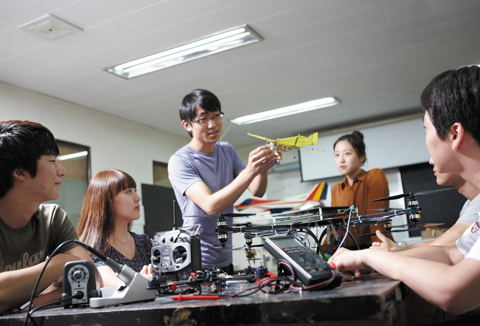 [SMART KU 건국대] 잡 하우스·잡 카페·잡 라이브러리…  언제 어디서든 취업 정보 접할 수 있어