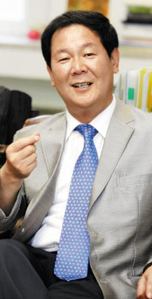 [공동기획 유웨이어플라이] 