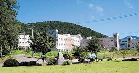 [폴스터디 기숙학원] 탄탄한 강사진·안락한 시설에서 '최고의 학습'