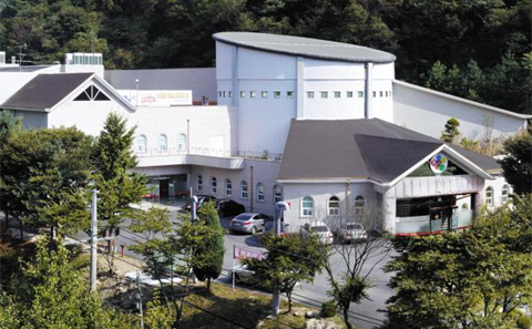 우리나라 최초 이과 전문학원… 목표대학 진학시 장학금 지급