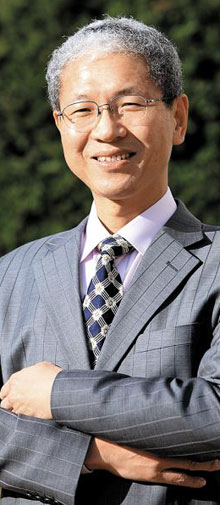 [공동기획 유웨이어플라이] 외국어·자격증·인턴십…  재학생 '식스팩 만들기' 야심차게 도전