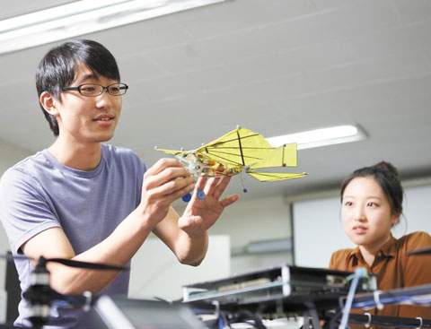 건국대학교_2명 이상 교수가 함께 수업, 복합지식 갖춘 인재 양성