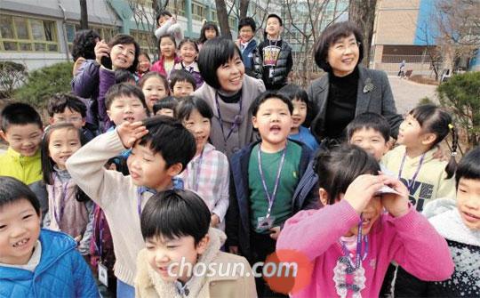 문닫을 위기 놓였던 도심 초등학교, 선생님들 '발로 뛴 마케팅'이 살렸다