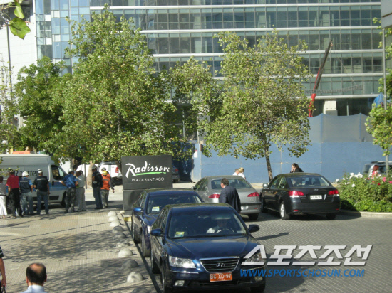 
	ĥ������ �ѱ� �ڵ����� ��Ÿ��� �����ϴٽ��� �� ������ ���� ����� �ް� �ִ�. ȣ�� �տ� ��� ���� �����ڵ����� NF�ҳ�Ÿ. ��Ƽ�ư�(ĥ��)=���������


