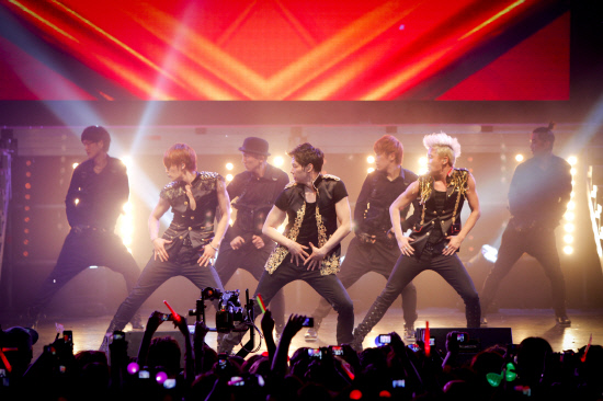 
	JYJ. ��������=�������������θ�Ʈ


