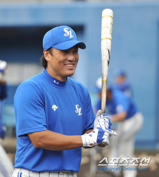 
	�̽¿�, 9�� ���� ���ƿ� �뱸���忡�� 2��Ÿ �ι�
