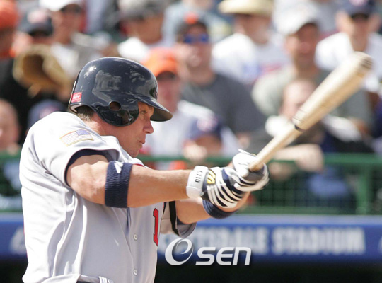 
	'��Ʋ��Ÿ��' ġ�� ����, ���� �����ΰ�?
