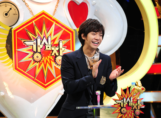 
	'������', 4�� ���� ��û�� 12% ����..��� ���� '1��'
