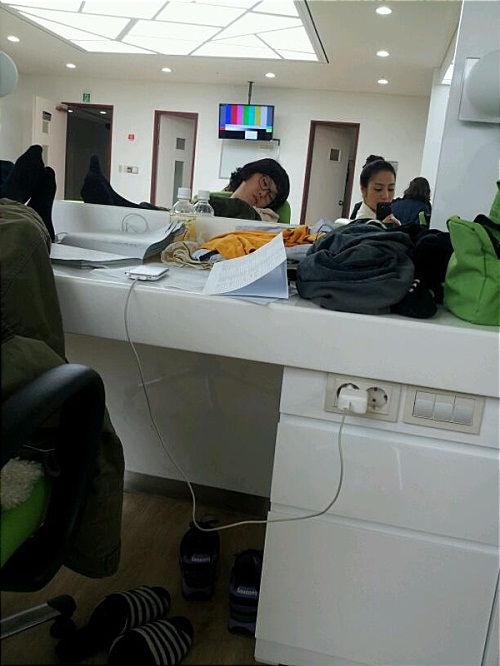 
	�ڽ���, �ַΰ� 'ȭ��Ʈ����'�� ������ ���..��Ƽ�� '����'
