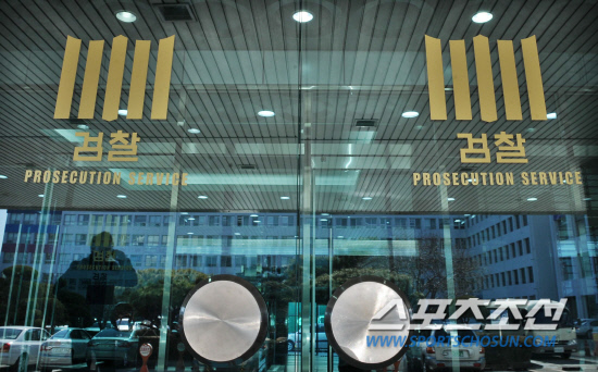 
	���� ������ �º����� ����� �������� �뱸�������û

���� ���� kyungmin@sportschosun.com / 2012.02.20.


