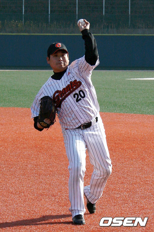 
	������ ù ���ǡ� �̽�ȣ, 1�̴� ������
