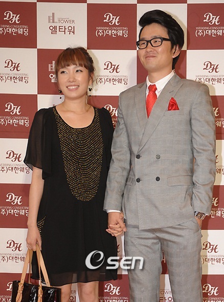 
	������, "����̿� ������� �̹ΰ��� ��"
