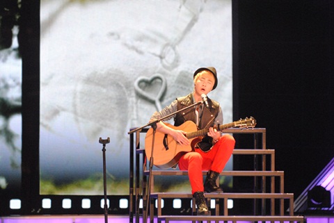 
	'K�˽�Ÿ' ������ "�� ��� ���̸ӽ�"
