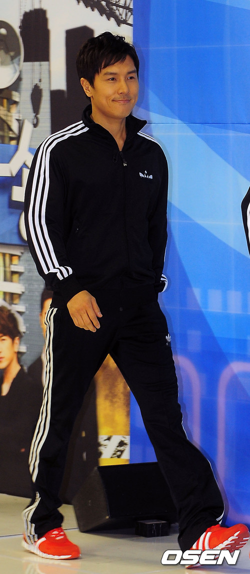 
	����, ����ȭ��ۡ� �ڸ��ٸ� ������ ���ϴ�
