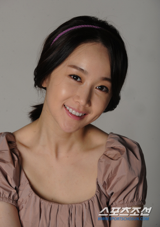 
	'�ظ� ǰ�� ��'�� ��μ��� '���μ� ��û�ڵ��� ����� �ް� ���� ������ ���ƺ���, ���� ����� �ް� ���� ���� ������ ������ ������ �� �־���'�� ���ߴ�. ���� ���� kyungmin@sportschosun.com 


