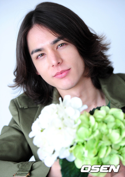 
	������ " '�ڲɹ�' �Կ� ��! �׵��� �巳�� ĥ����" [���ͺ�]
