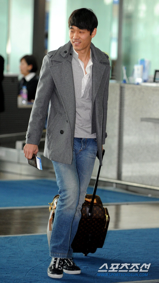 
	�޹��ֿ�. ����������DB


