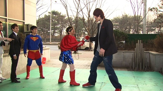 
	��ȫ��, SF �Ǵ����� ����..'��ȭ���'�� ������ '�ݵ�'
