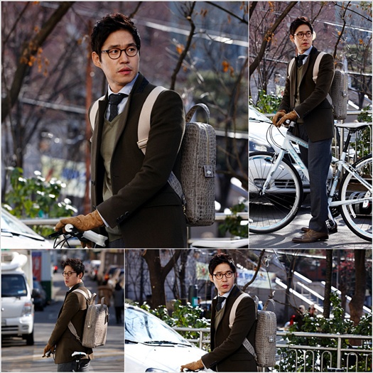 
	'�ձ���' �賲�־�, �׷� ������ ��� ������?
