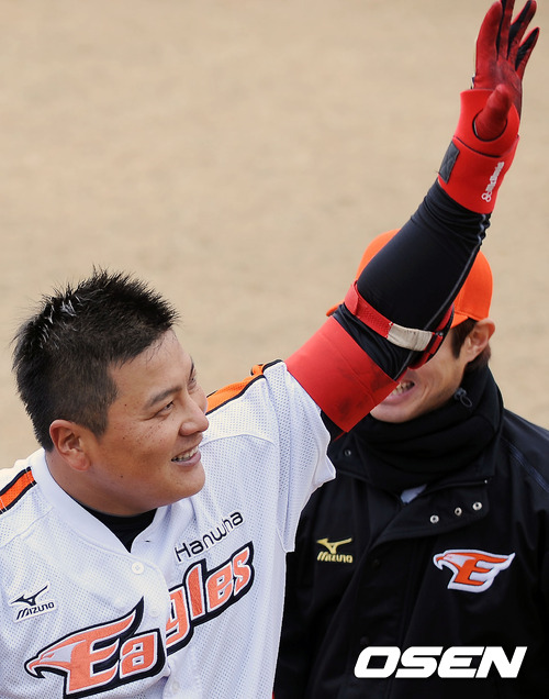 
	[�ù����] 'Ȩ�� �Ű�' ���±�, "�̽¿��������� �ǽ� �� �Ѵ�"
