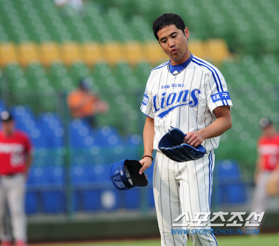 
	25�� �븸 Ÿ���� �������忡�� 2011 �ƽþƽø��� ��¿� �����ϴ� �ѱ� è�Ǿ� �Ｚ ���̿���� ȣ�� è�Ǿ� �۽� ��Ʈ�� ��Ⱑ ���ȴ�. 6ȸ�� �۽� 4��Ÿ�� �̱������� �ַ����� ����� �Ｚ ���� ������� ��Ż���ϰ� �ִ�. Ÿ����(�븸)=����� ���� cjg@sportschosun.com


