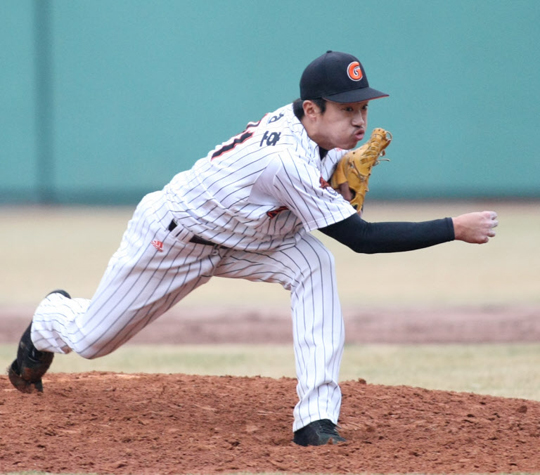 
	17�� �������忡�� ���� �ù���� ������ �Ե�-�λ� ��⿡�� �����ϴ� �������� �輺ȣ. /�Ե� ���̾��� ����
