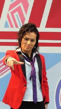 
	��ȥ 6�ϸ��� �ҷ� ������ �� ���׸�, �ᱹ
