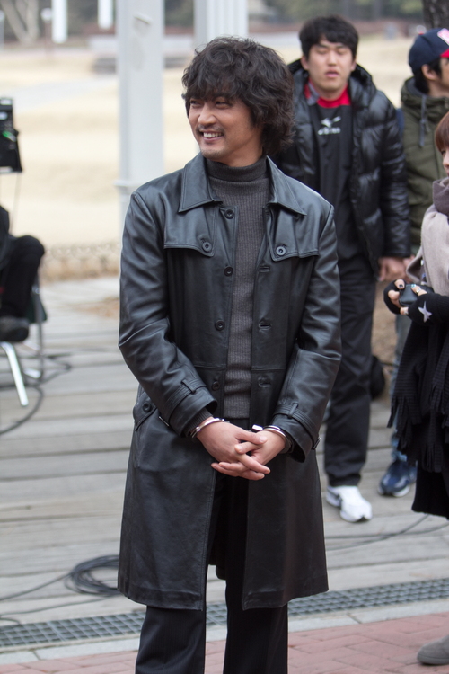 
	�����, ģ�� ô �ϴ� ��� ��ڴ� �翬��...
