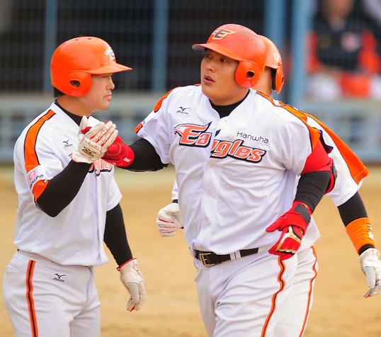 
	�Ϻ����� �������� ģ�������� ������ ��ȭ�̱۽� ���±� 
