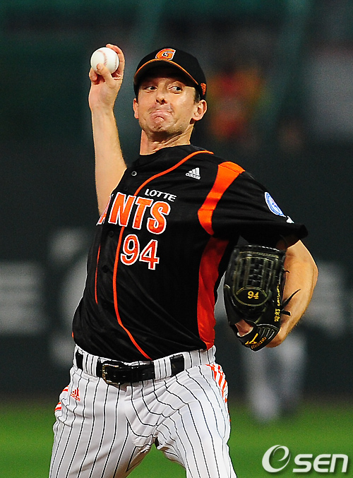 
	'�������� 3����' �絵��Ű, Ŀ���� ���̸� �޲ٸ�
