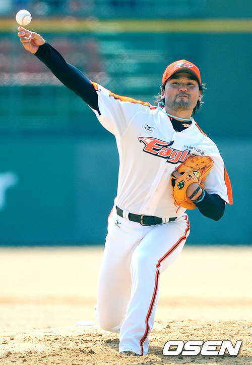 
	����ȣ, ù ��� �Ե��� 3���̴� 4������Ȳ��տ��� ù ��Ȩ��
