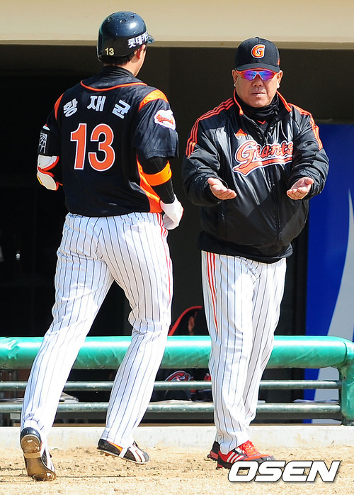 
	[�ù����] '����ȣ ��� Ȩ��' Ȳ���, "Ÿ�̹��� �� �¾Ҵ�"
