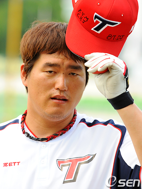 
	'ù ����' ����, 2���� ����Ÿ ���������� Ȩ�� ����
