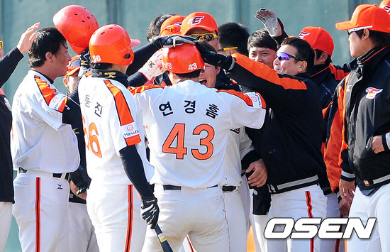 
	'�ִ� �������' ��ȭ, ���ص� '������ ��' �����ϳ�
