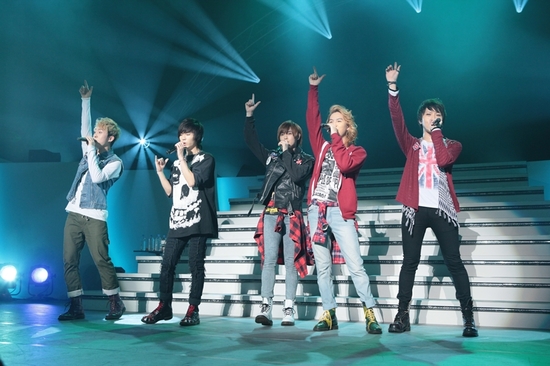 
	�뱹����, ���� ù �ܵ� �ܼ�Ʈ ���� '4õ �� ����'
